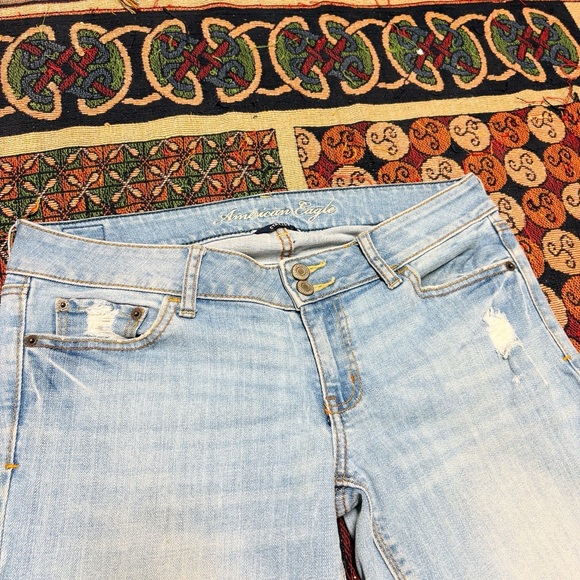 American Eagle Outfitters Light Blue Flare Jeans - Picture 5 of 9